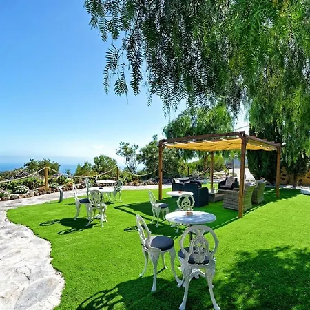 Rural La Correa Del Almendro & Bubble Experience - Adults Only