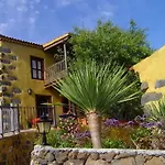 Rural La Correa Del Almendro & Bubble Experience - Adults Only منزل ريفي
