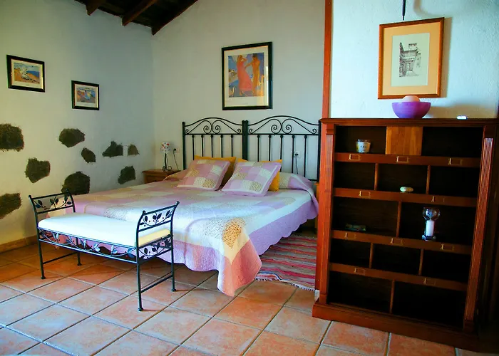 Séjour à la campagne Rural La Correa Del Almendro & Bubble Experience - Adults Only