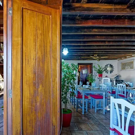منزل ريفي Rural La Correa Del Almendro & Bubble Experience - Adults Only أرونا